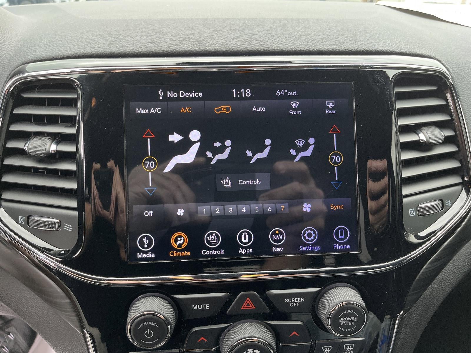 2020 Jeep Grand Cherokee Altitude