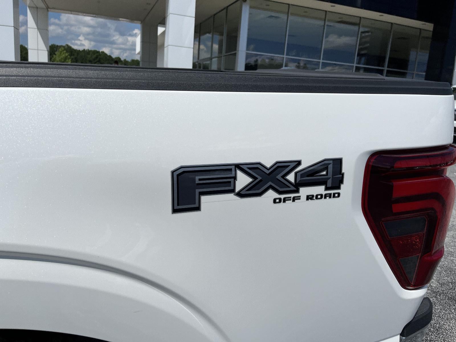 2024 Ford F-150 LARIAT