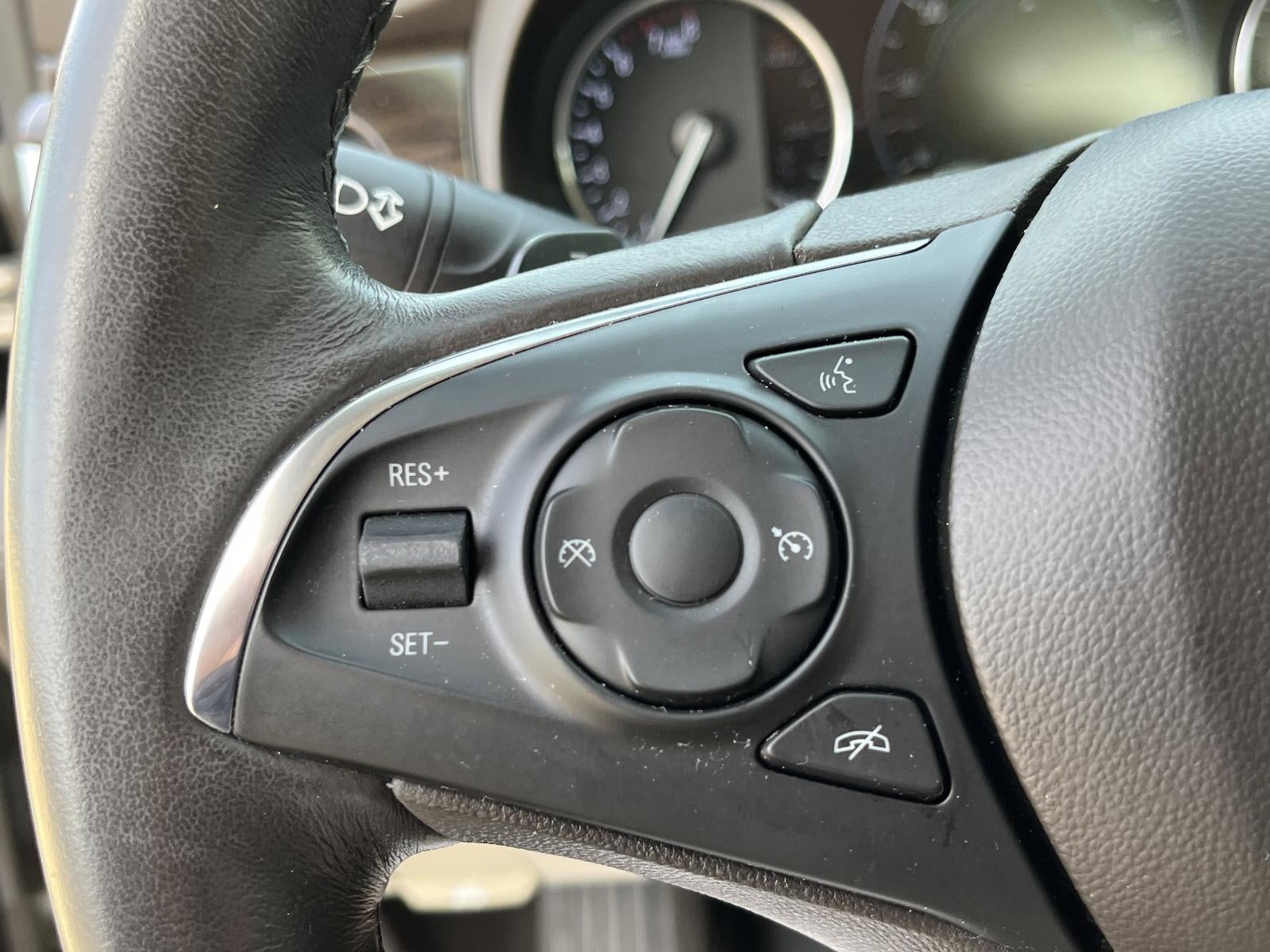 2017 Buick LaCrosse Essence