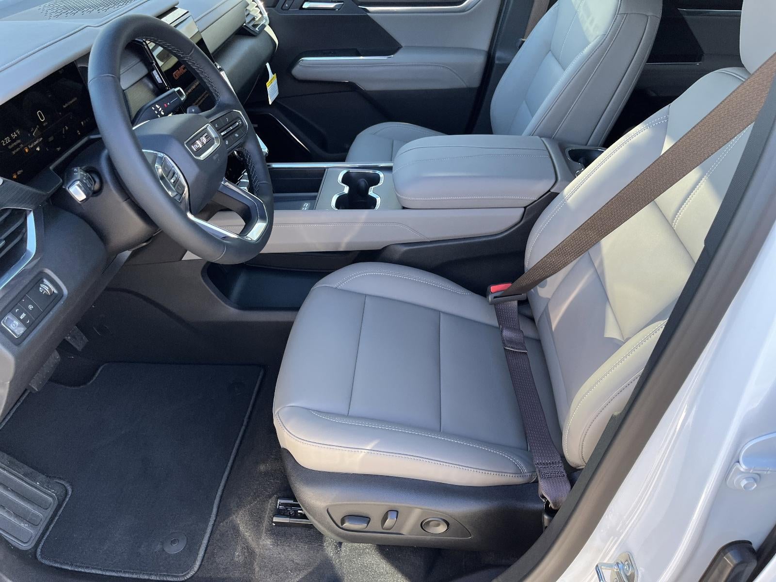 2026 GMC Acadia FWD Elevation