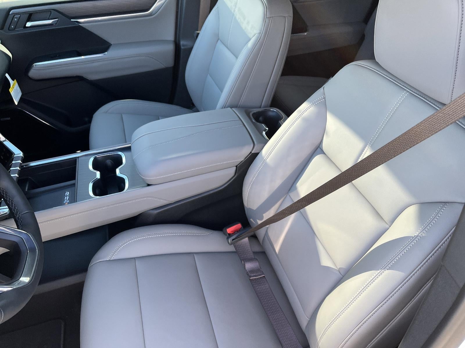 2026 GMC Acadia FWD Elevation