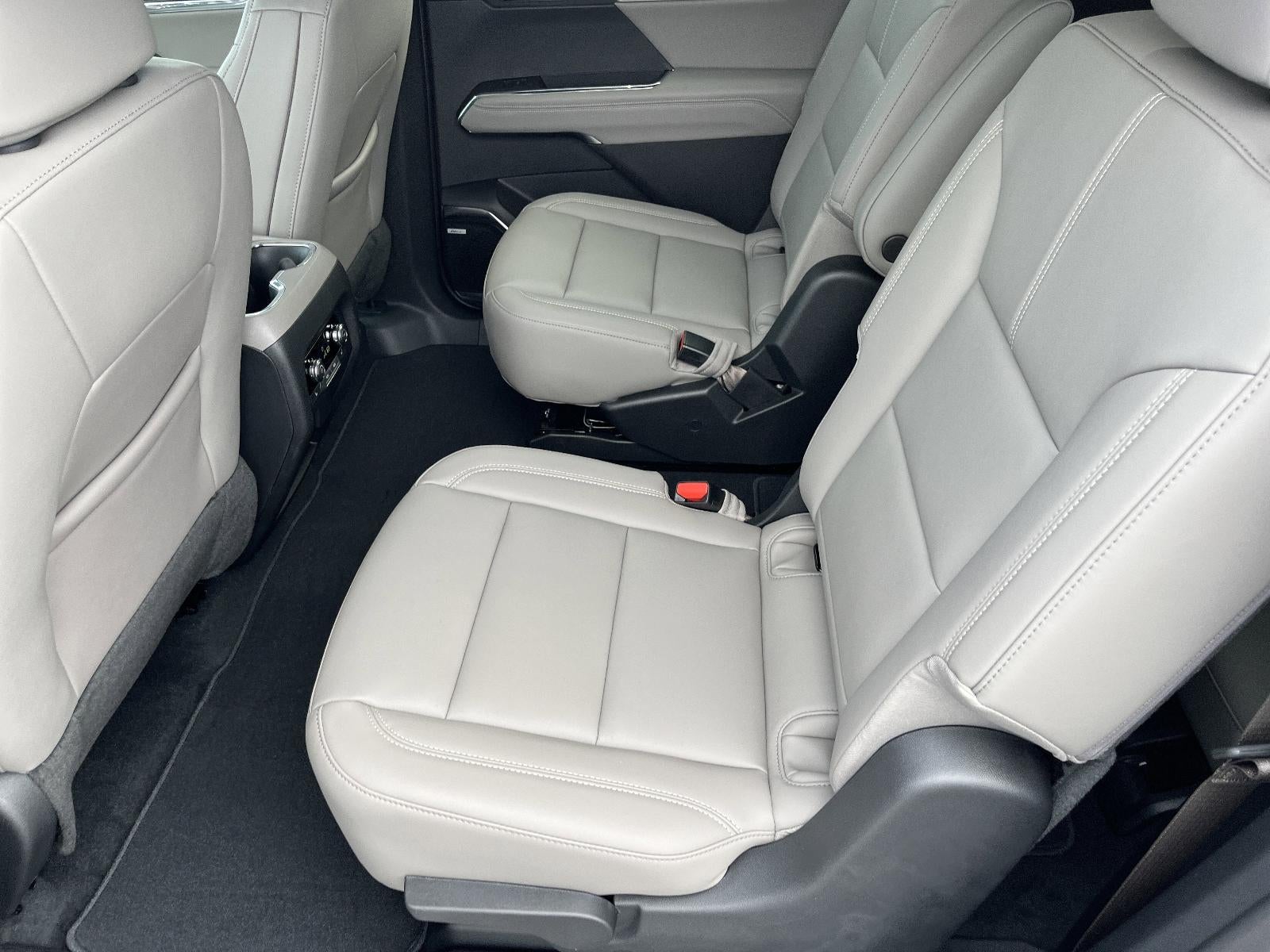 2026 GMC Acadia FWD Elevation