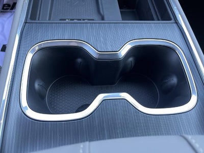 2027 GMC Acadia FWD Elevation