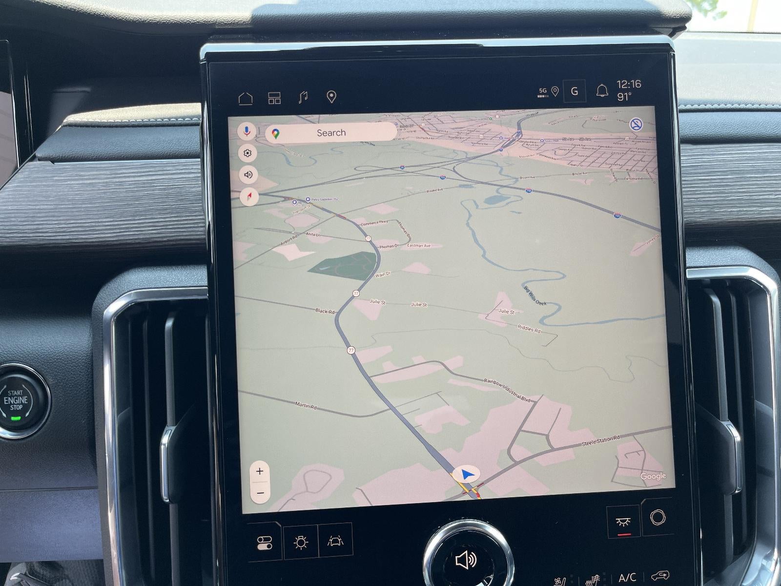 2026 GMC Acadia FWD Denali