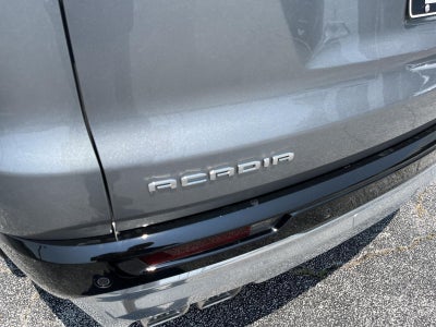 2026 GMC Acadia FWD Denali