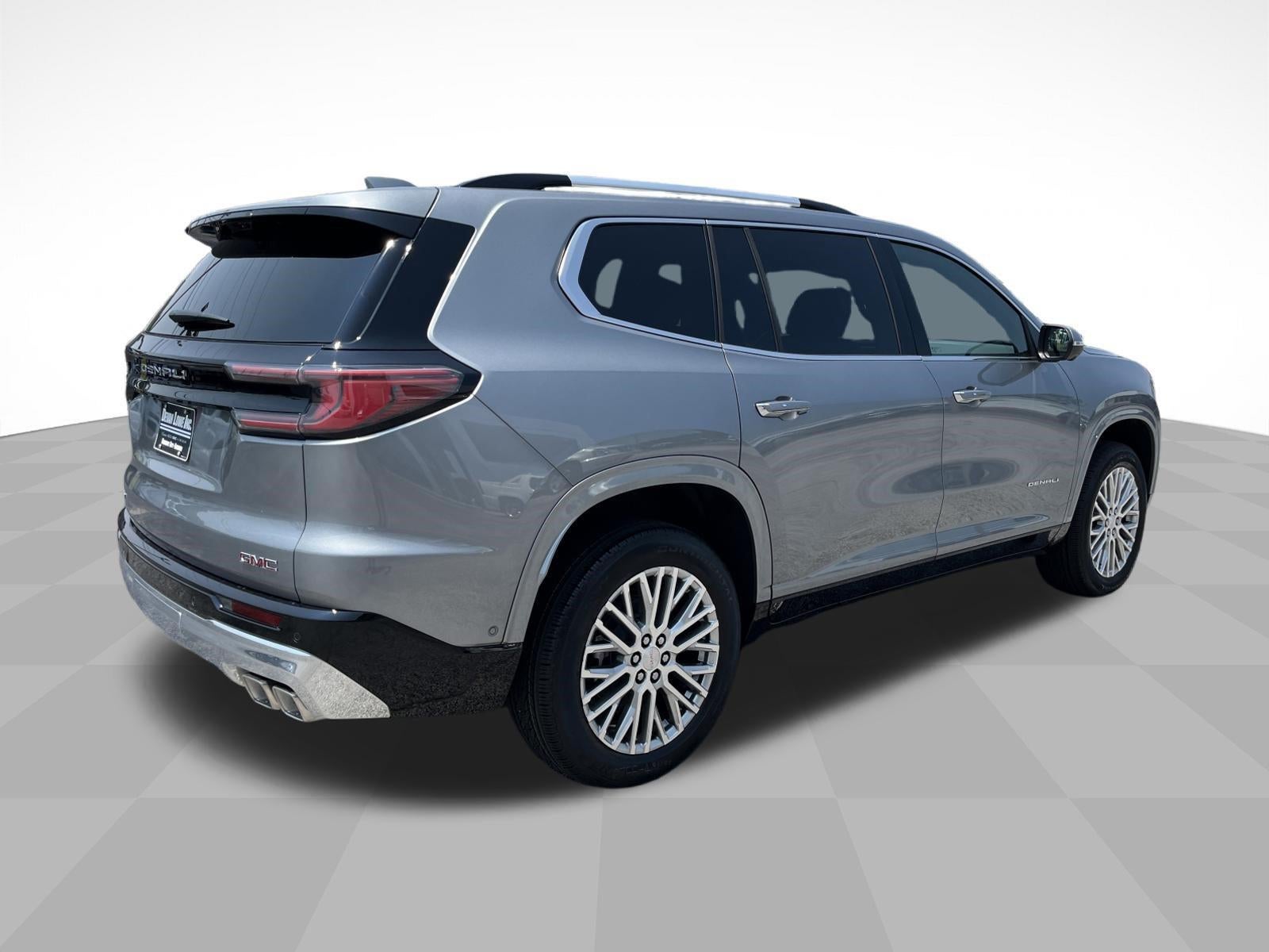 2026 GMC Acadia FWD Denali