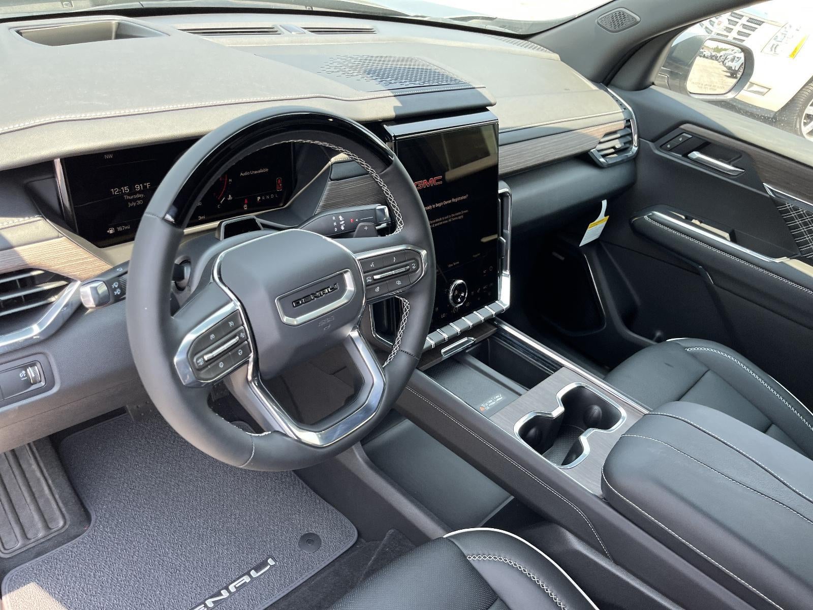 2026 GMC Acadia FWD Denali