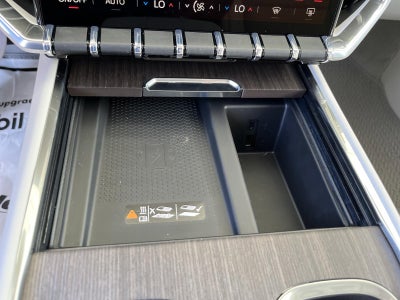 2026 GMC Acadia FWD Denali