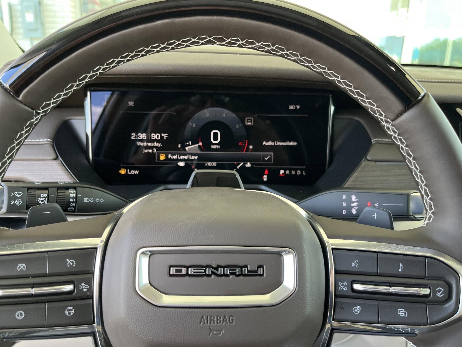2026 GMC Acadia FWD Denali