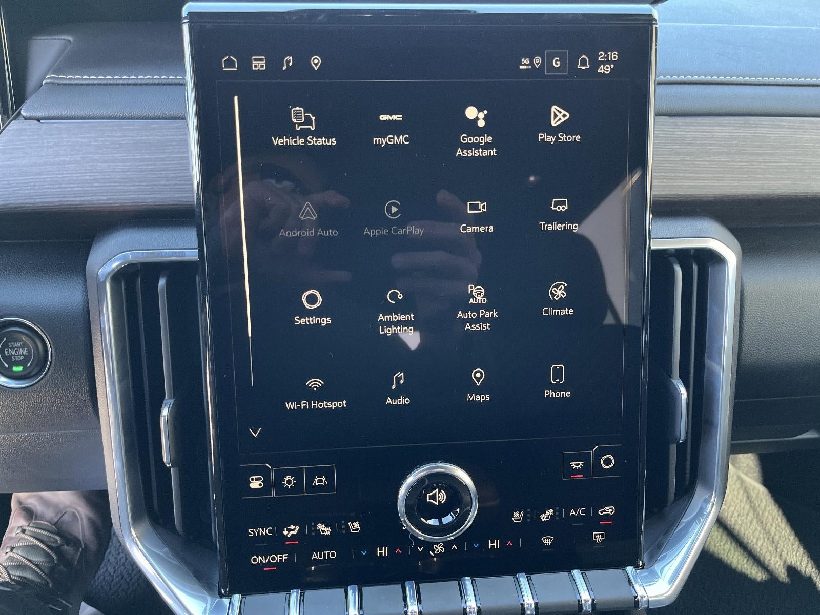 2026 GMC Acadia FWD Denali