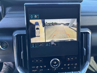 2026 GMC Acadia FWD Denali