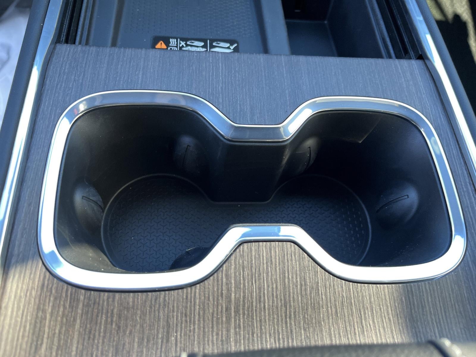 2026 GMC Acadia FWD Denali