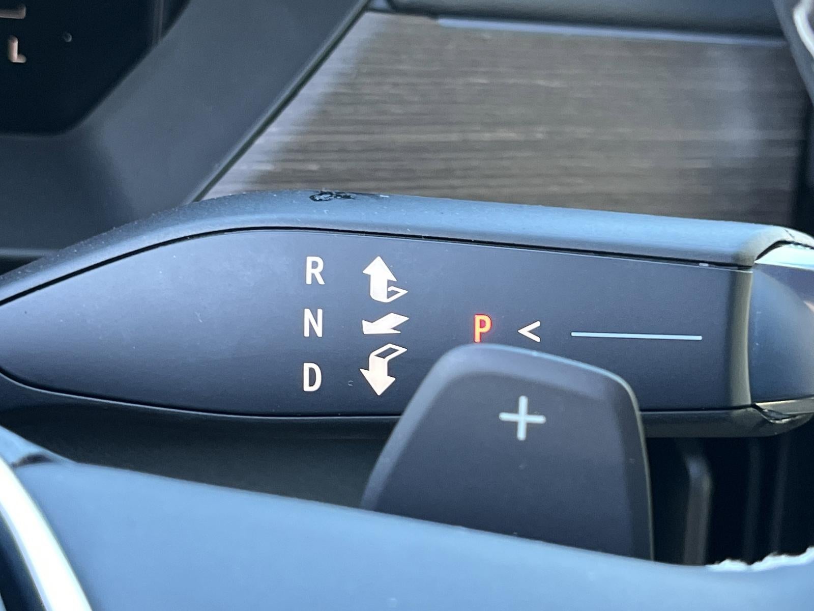 2026 GMC Acadia FWD Denali