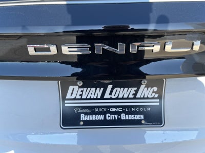 2026 GMC Acadia FWD Denali