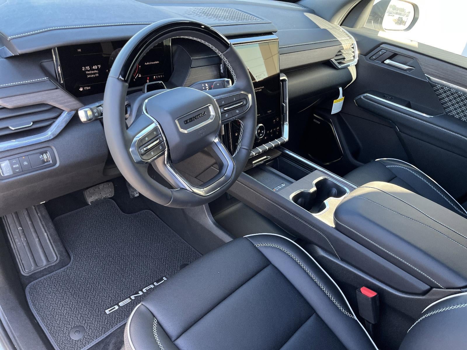 2026 GMC Acadia FWD Denali