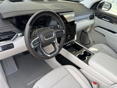 2026 GMC Acadia FWD Denali