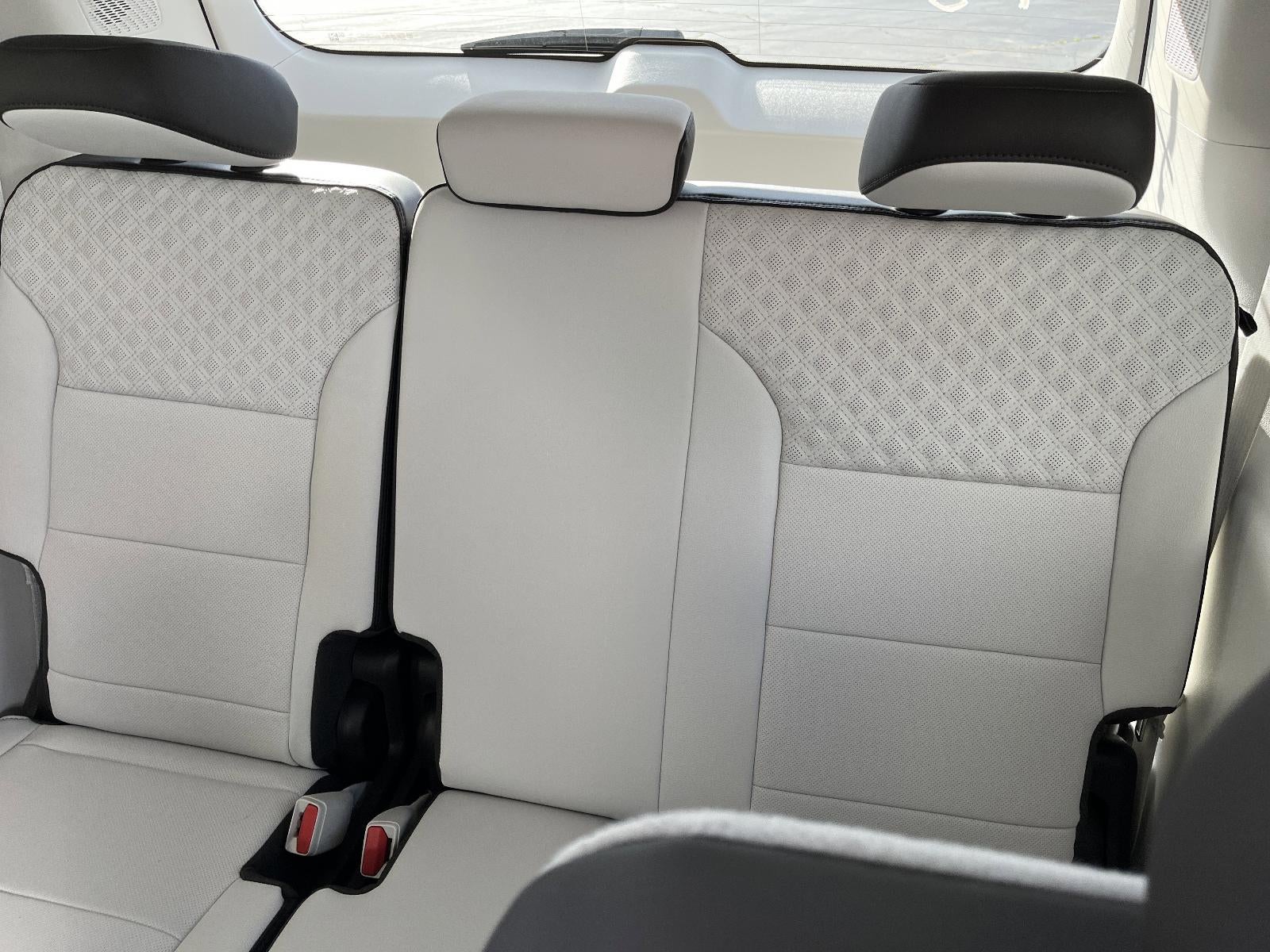 2026 GMC Acadia FWD Denali