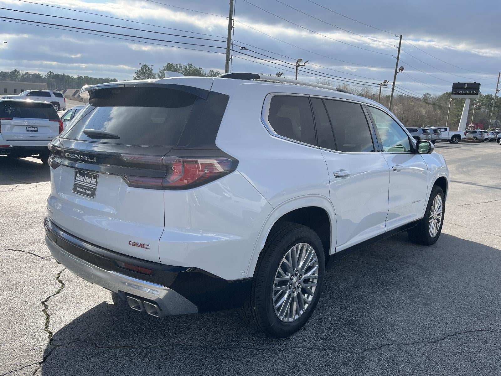 2026 GMC Acadia FWD Denali