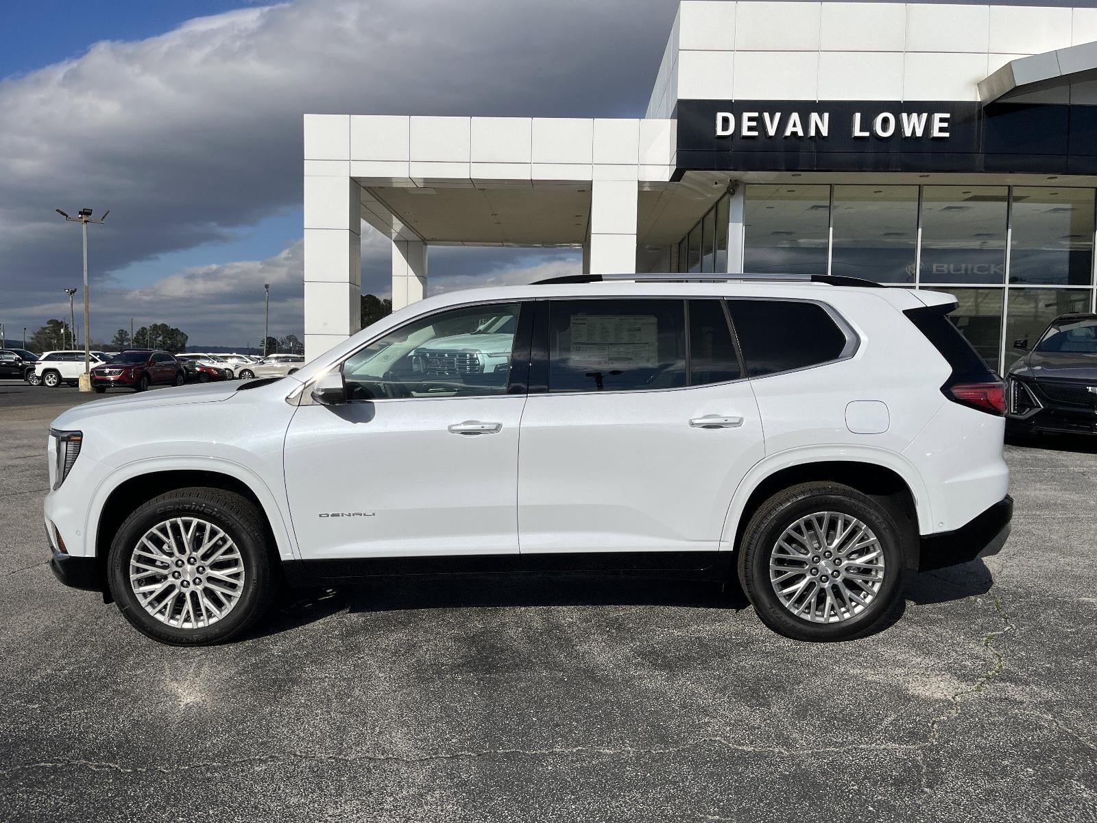 2026 GMC Acadia FWD Denali