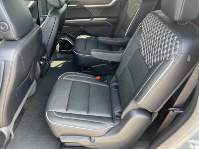 2025 GMC Acadia FWD Denali