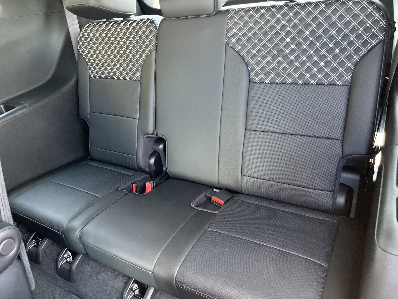 2025 GMC Acadia FWD Denali