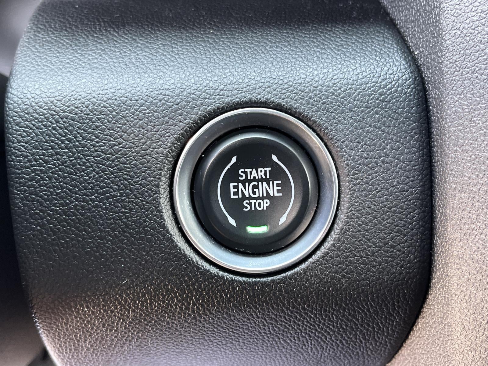 2025 GMC Acadia FWD Denali