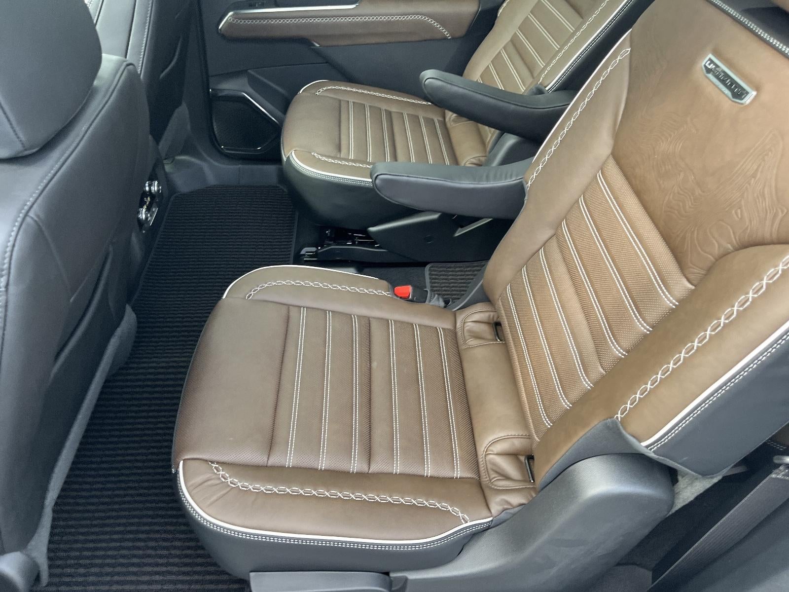 2026 GMC Acadia FWD Denali Ultimate