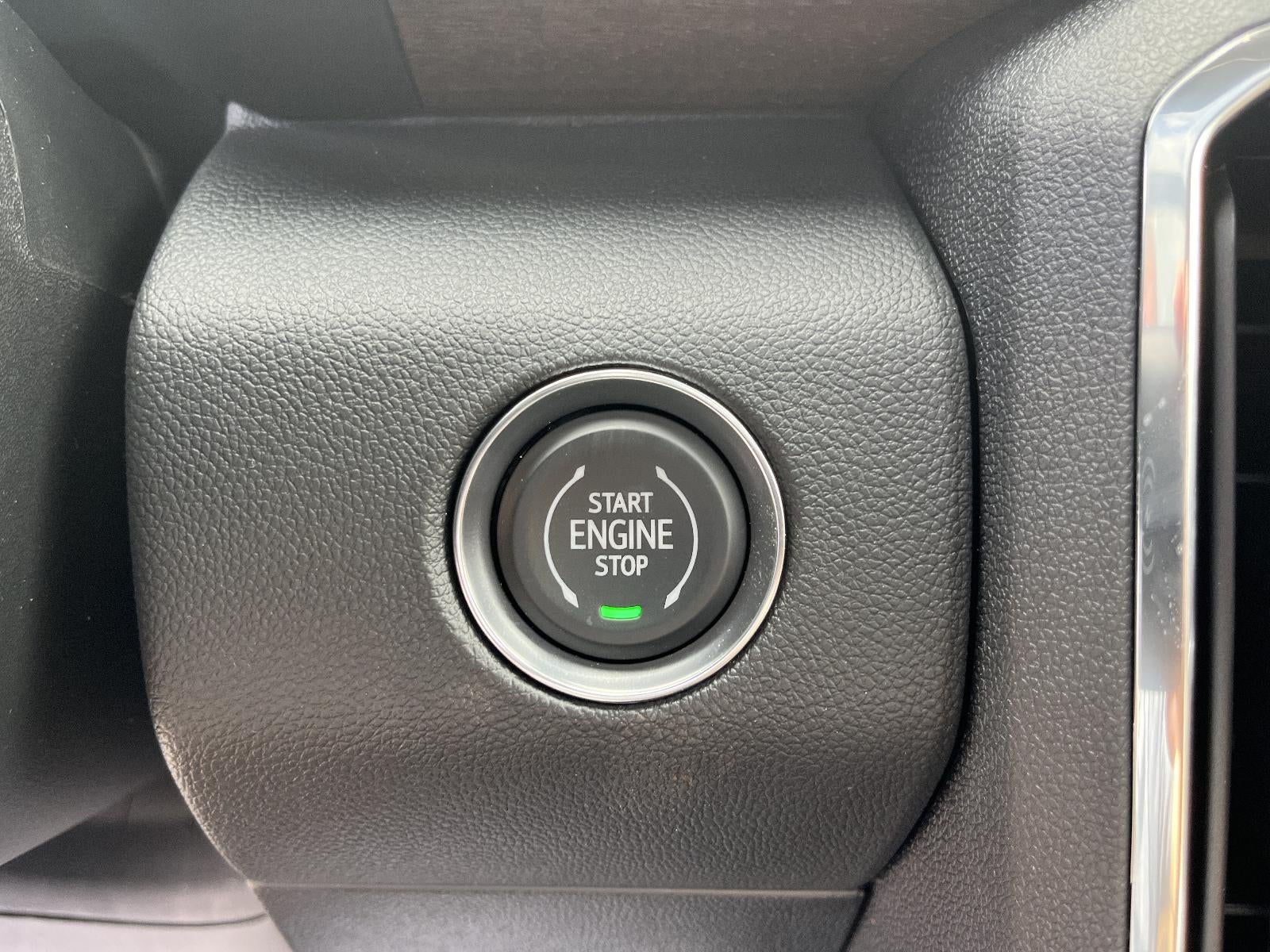2026 GMC Acadia FWD Denali Ultimate