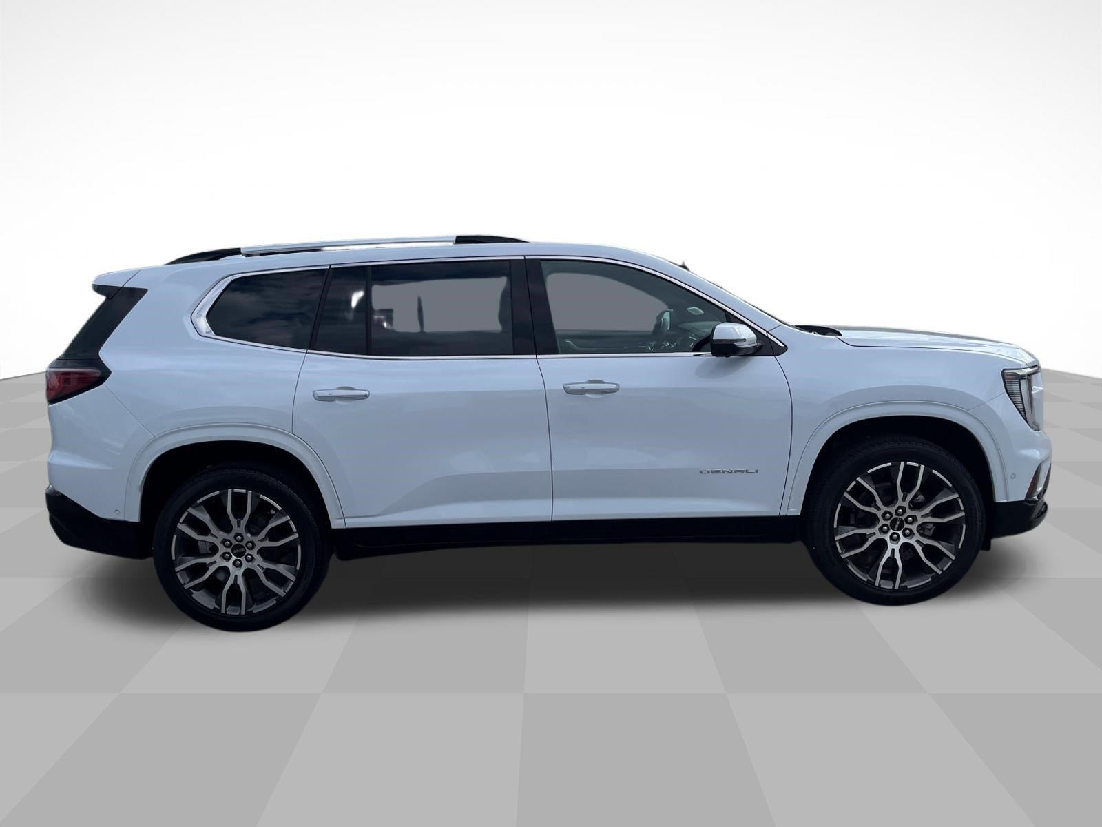 2026 GMC Acadia FWD Denali Ultimate