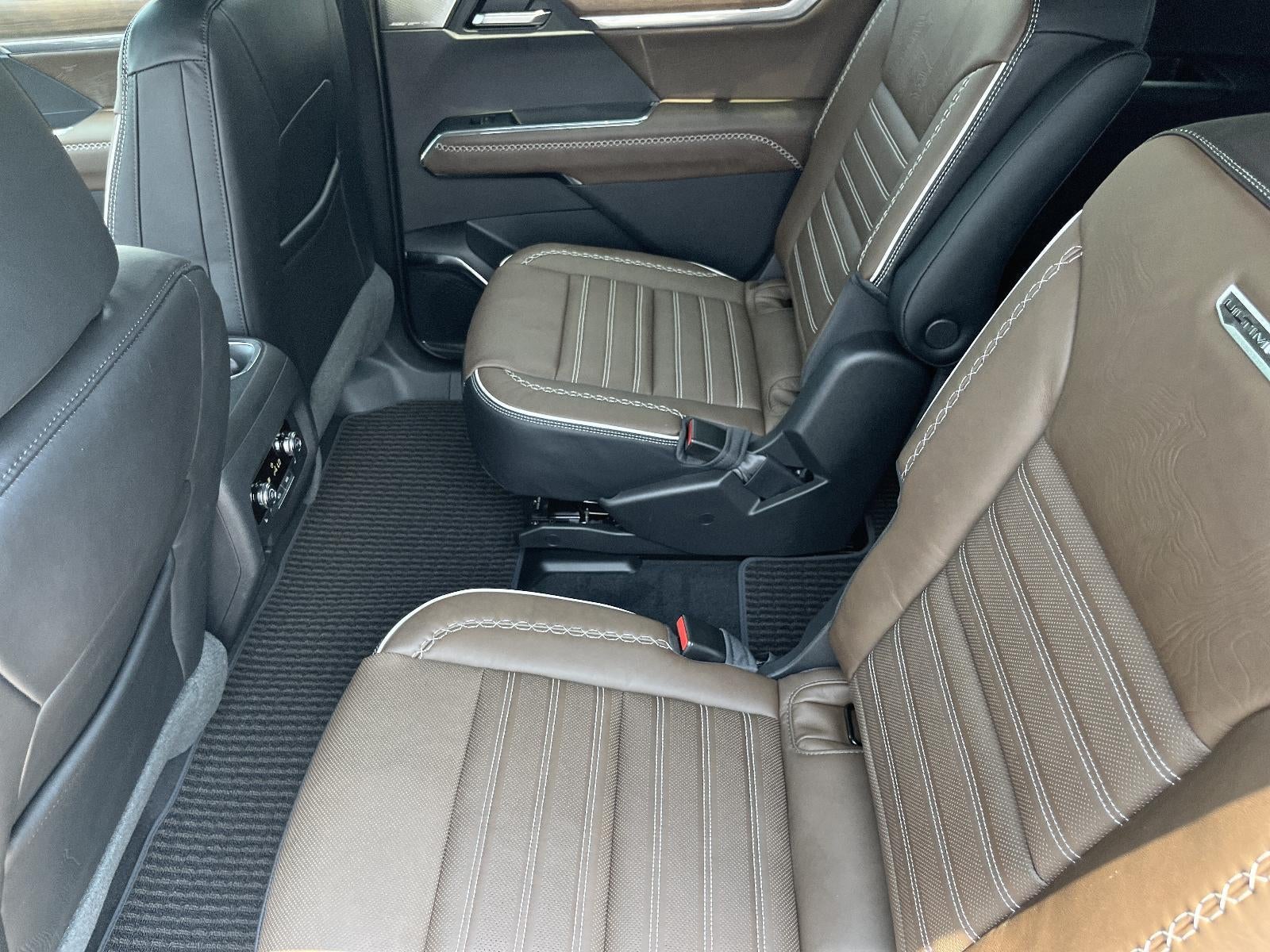 2026 GMC Acadia FWD Denali Ultimate