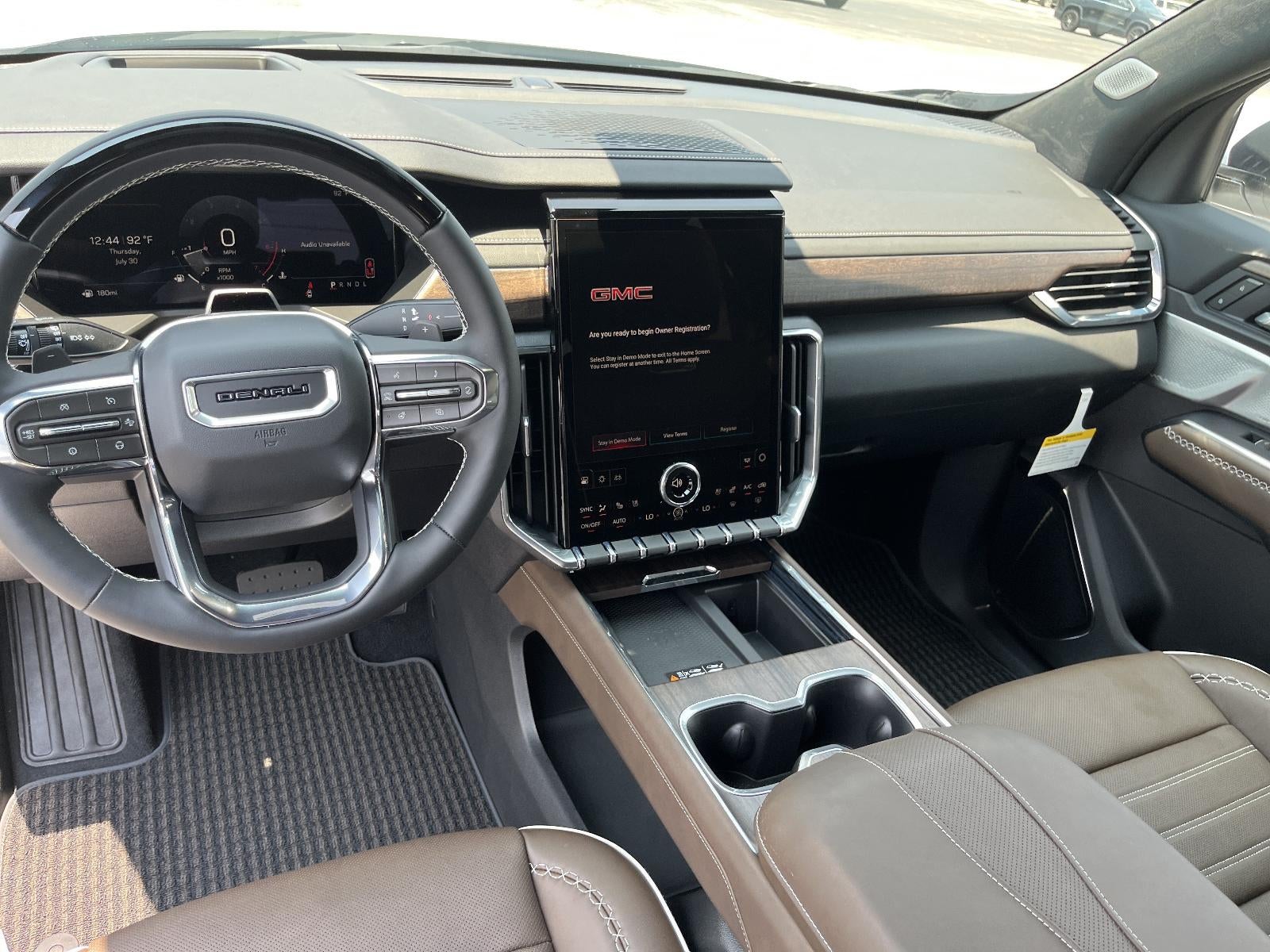 2026 GMC Acadia FWD Denali Ultimate