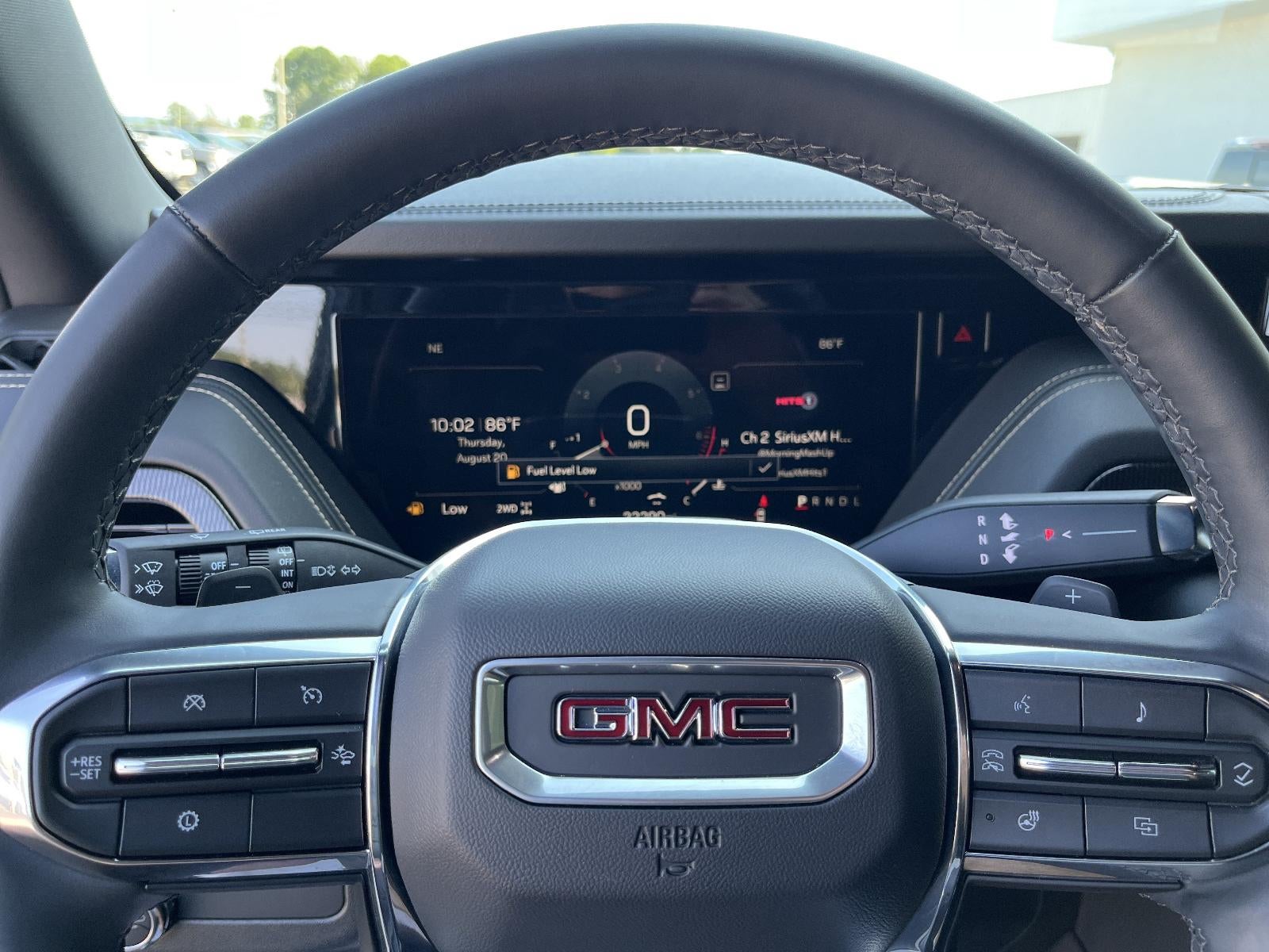 2025 GMC Yukon Elevation
