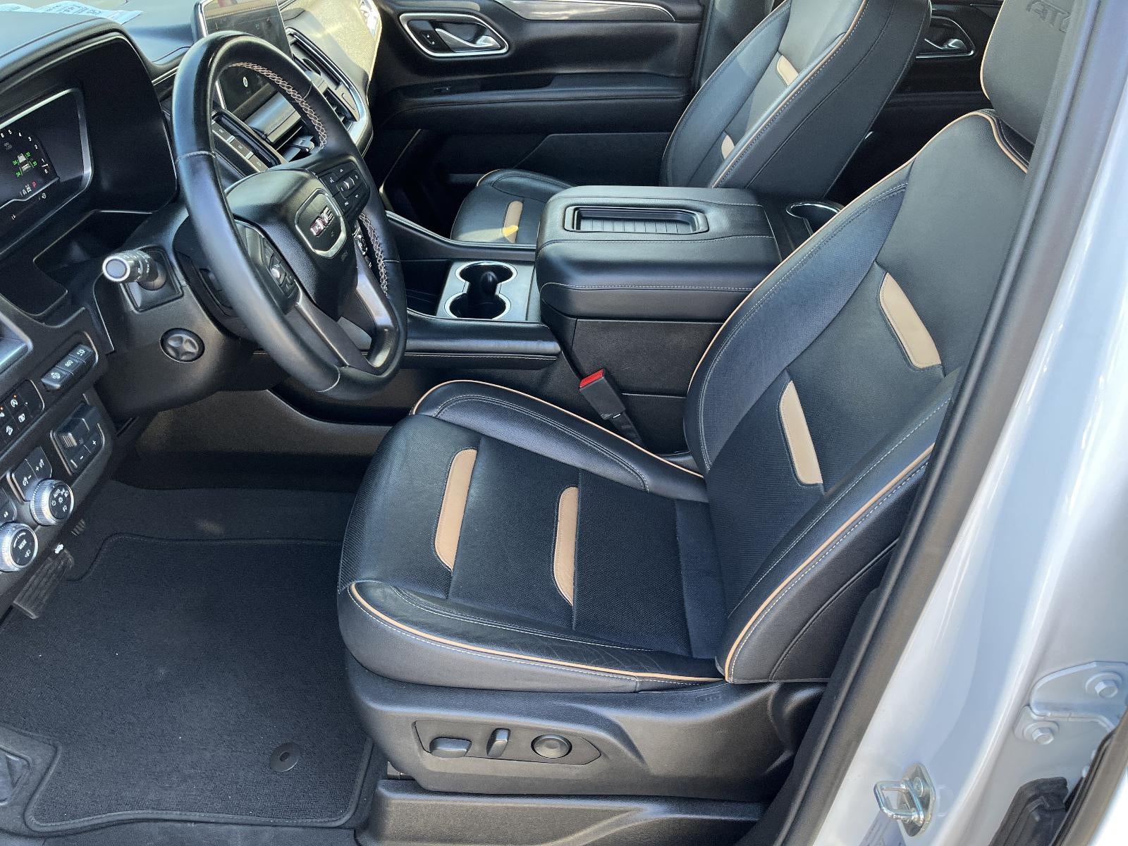 2023 GMC Yukon XL AT4