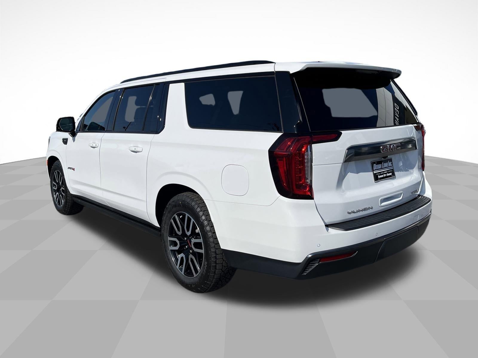 2023 GMC Yukon XL AT4