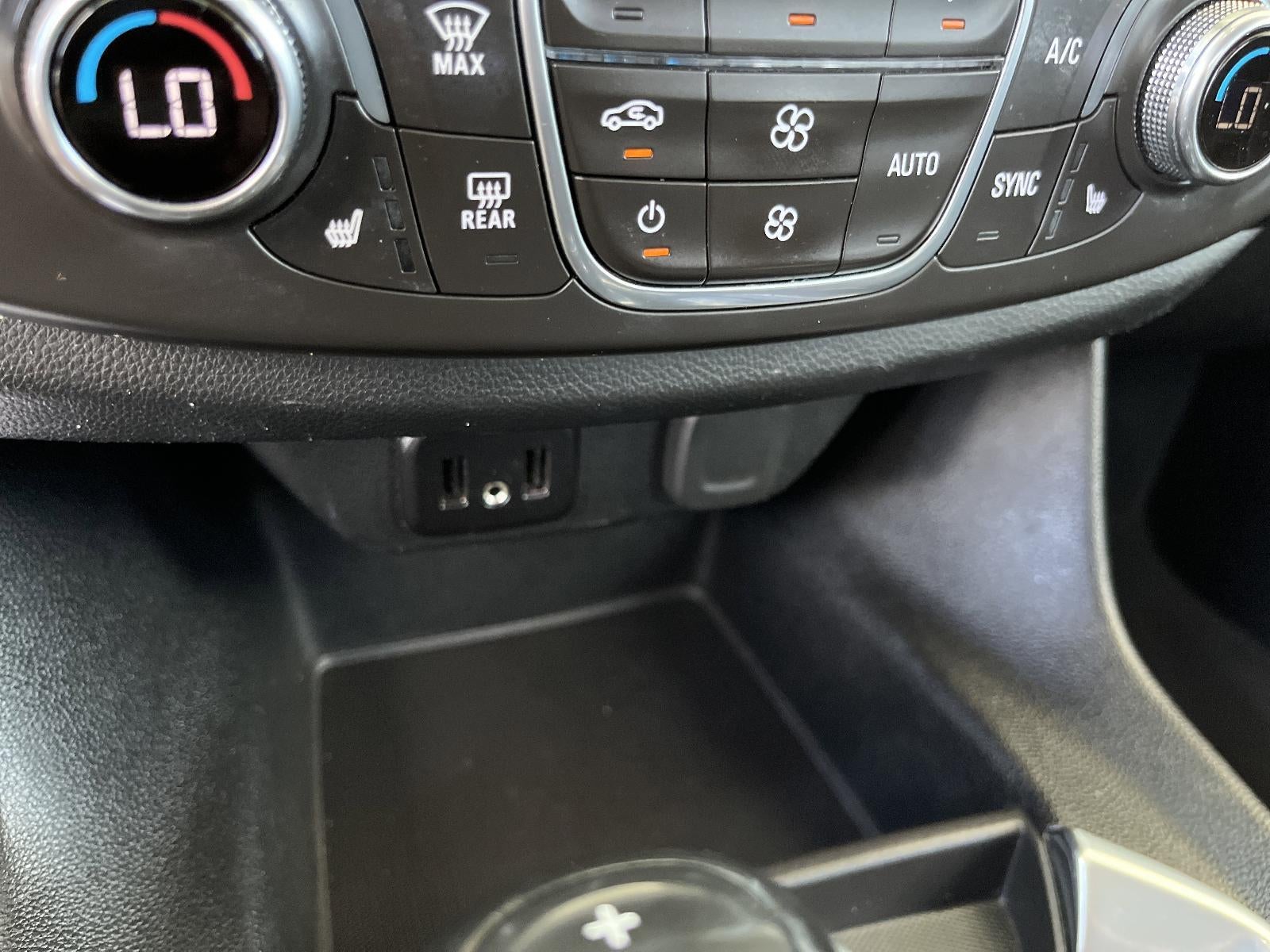 2018 Chevrolet Traverse LT Leather