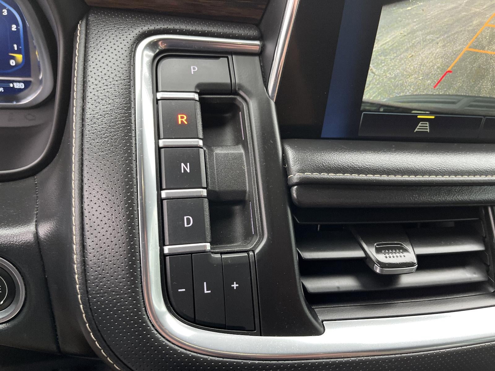 2022 Chevrolet Suburban Premier