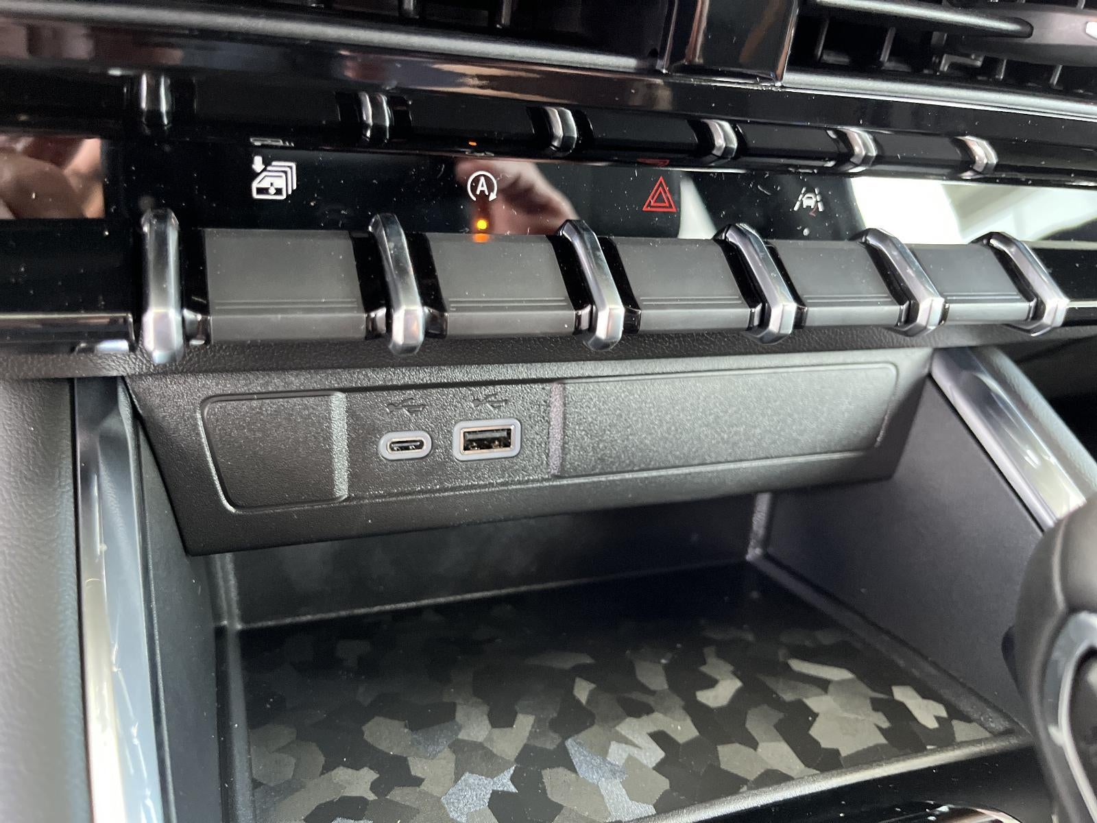 2026 GMC Canyon 4WD AT4