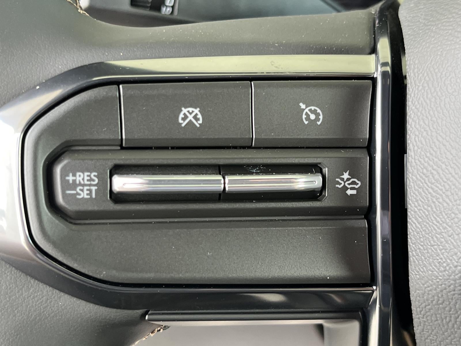 2026 GMC Canyon 4WD AT4