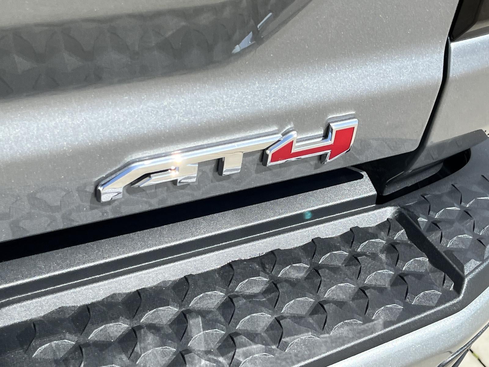 2026 GMC Canyon 4WD AT4