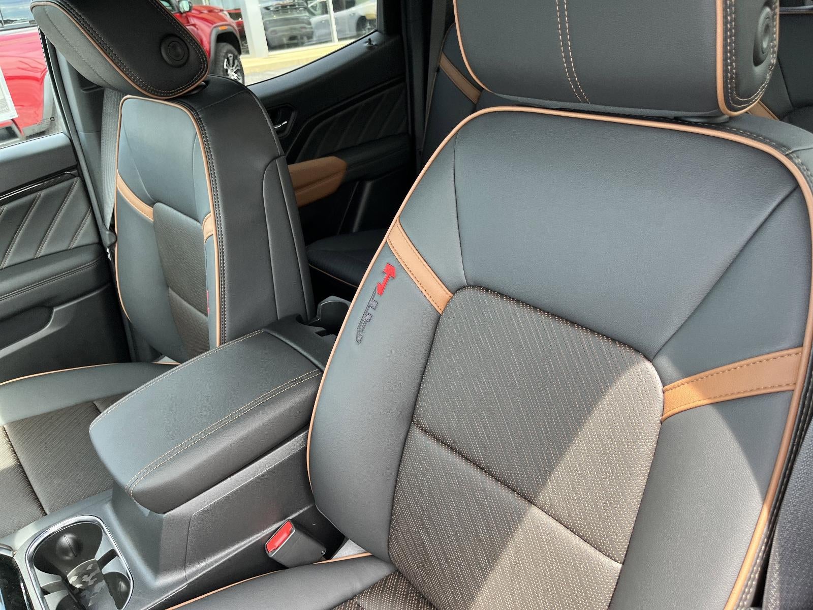 2026 GMC Canyon 4WD AT4