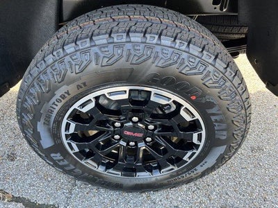 2026 GMC Canyon 4WD AT4