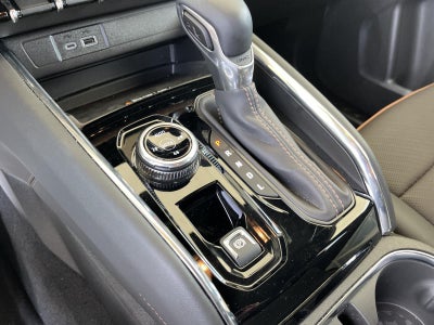2025 GMC Canyon 4WD AT4