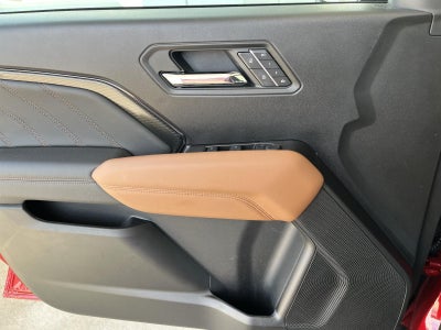 2025 GMC Canyon 4WD AT4