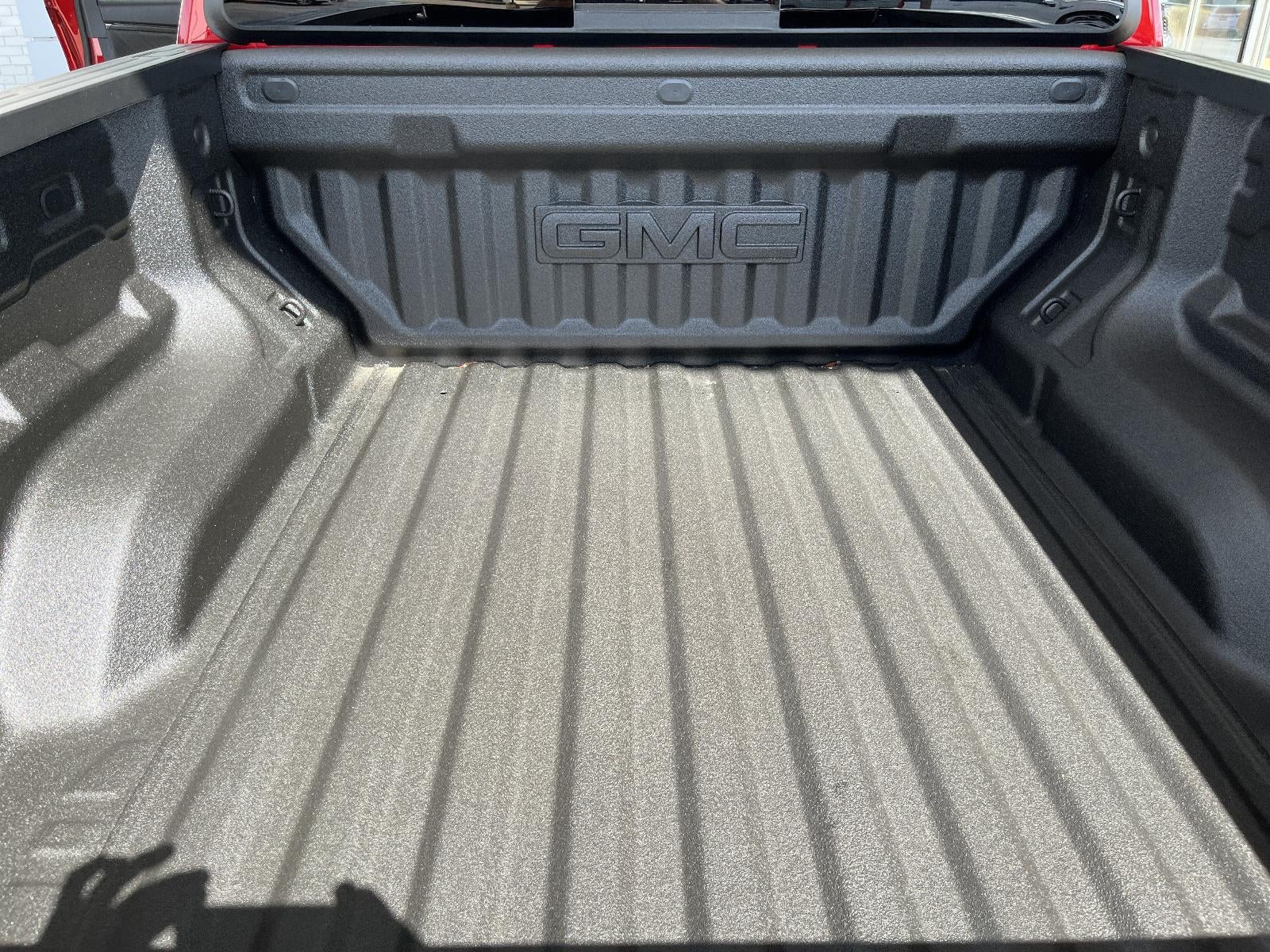 2025 GMC Canyon 4WD AT4