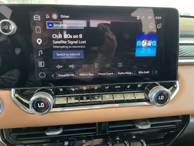 2025 GMC Canyon 4WD AT4