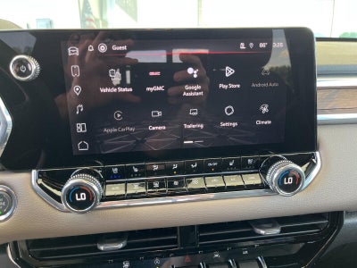 2026 GMC Canyon 4WD Denali