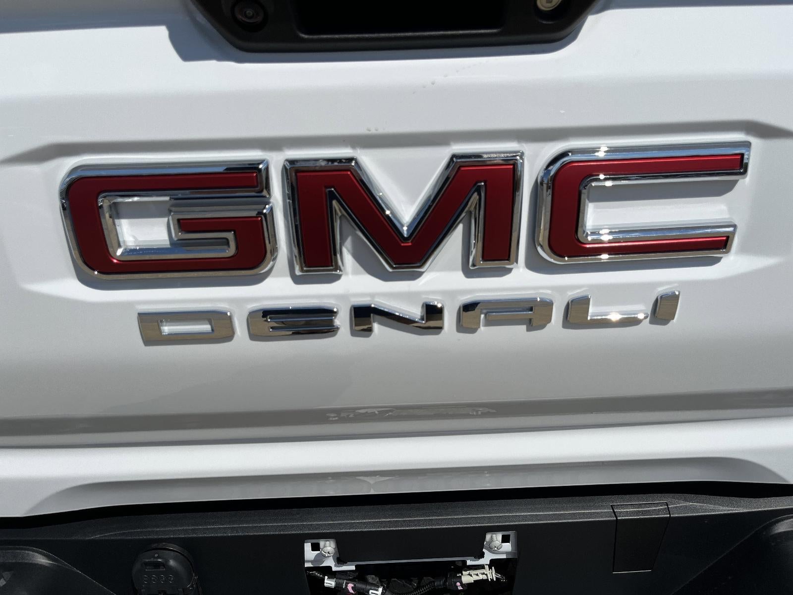 2026 GMC Canyon 4WD Denali