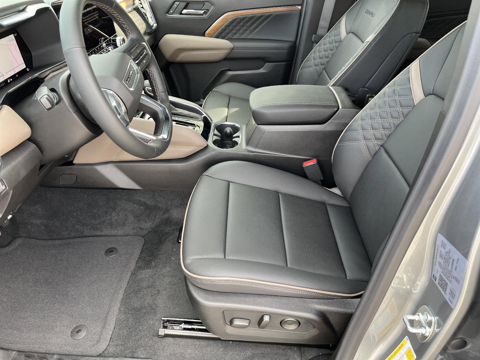 2026 GMC Canyon 4WD Denali