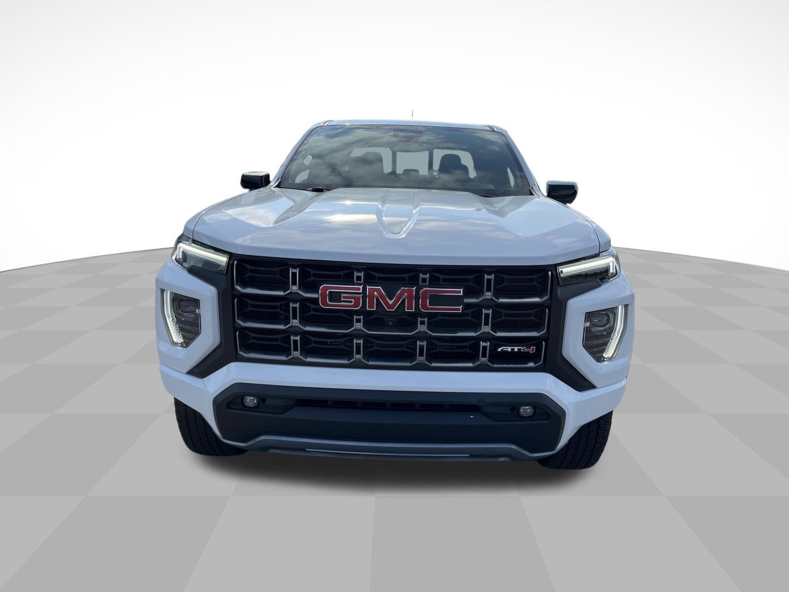 2024 GMC Canyon 4WD AT4