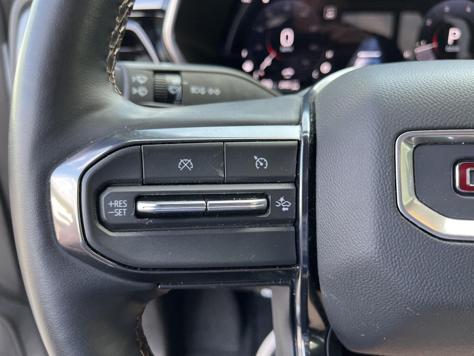 2024 GMC Canyon AT4 - Photo 25